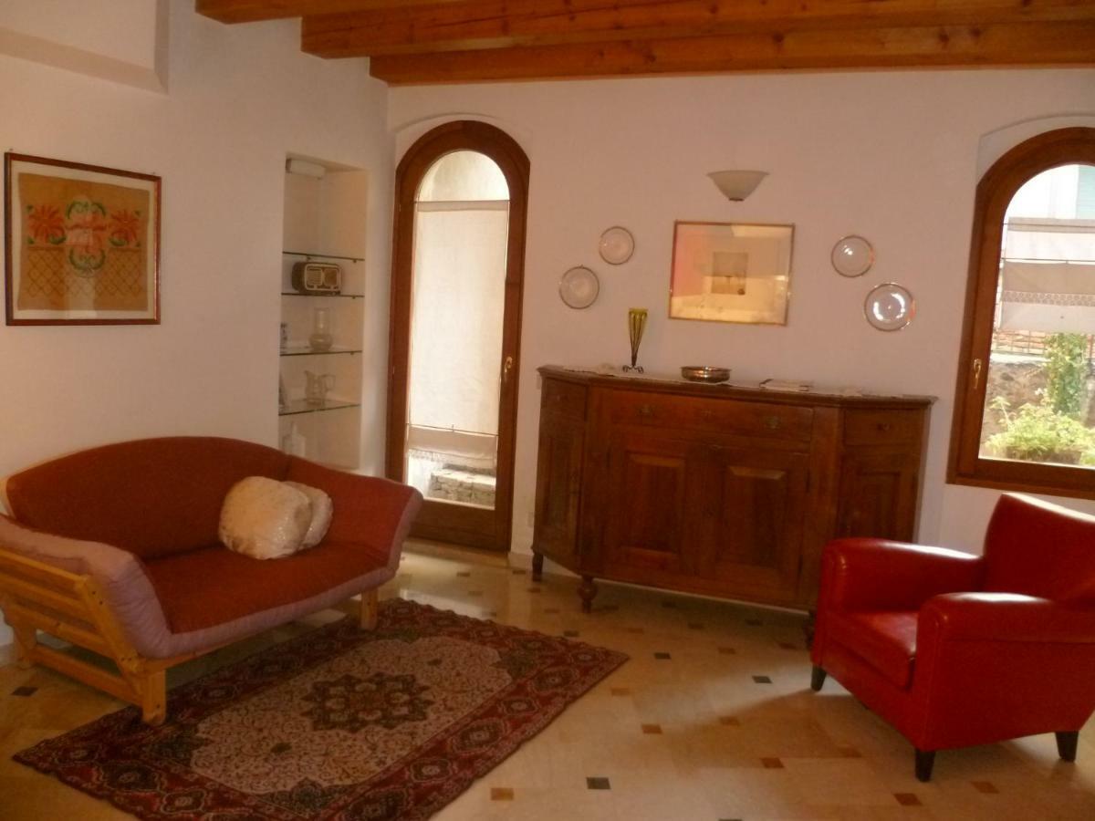 Residenza Carducci Centro Storico Appartement Verona Buitenkant foto